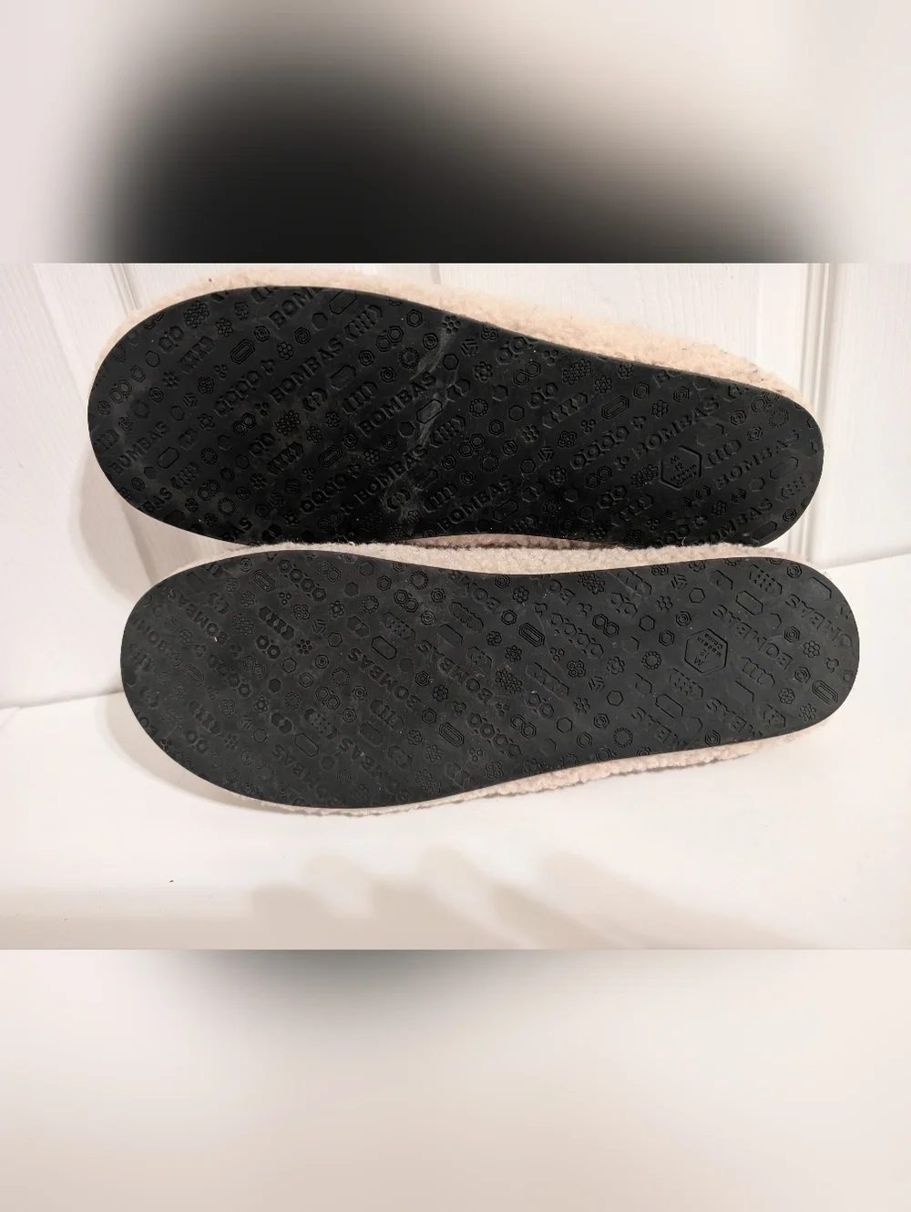 Bombas Mens Slippers Sherpa Ivory House Shoes Slip On Size 12